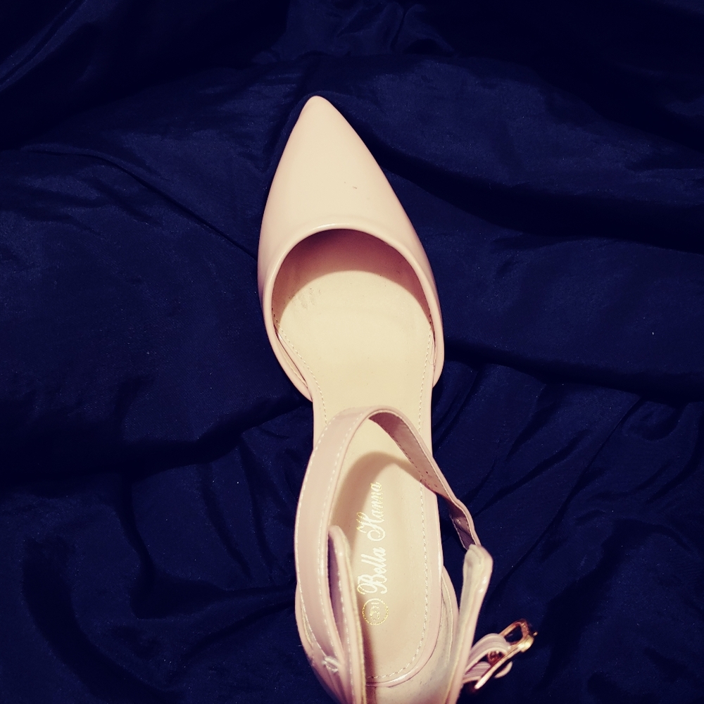 Shoe - Picture 3 of 4